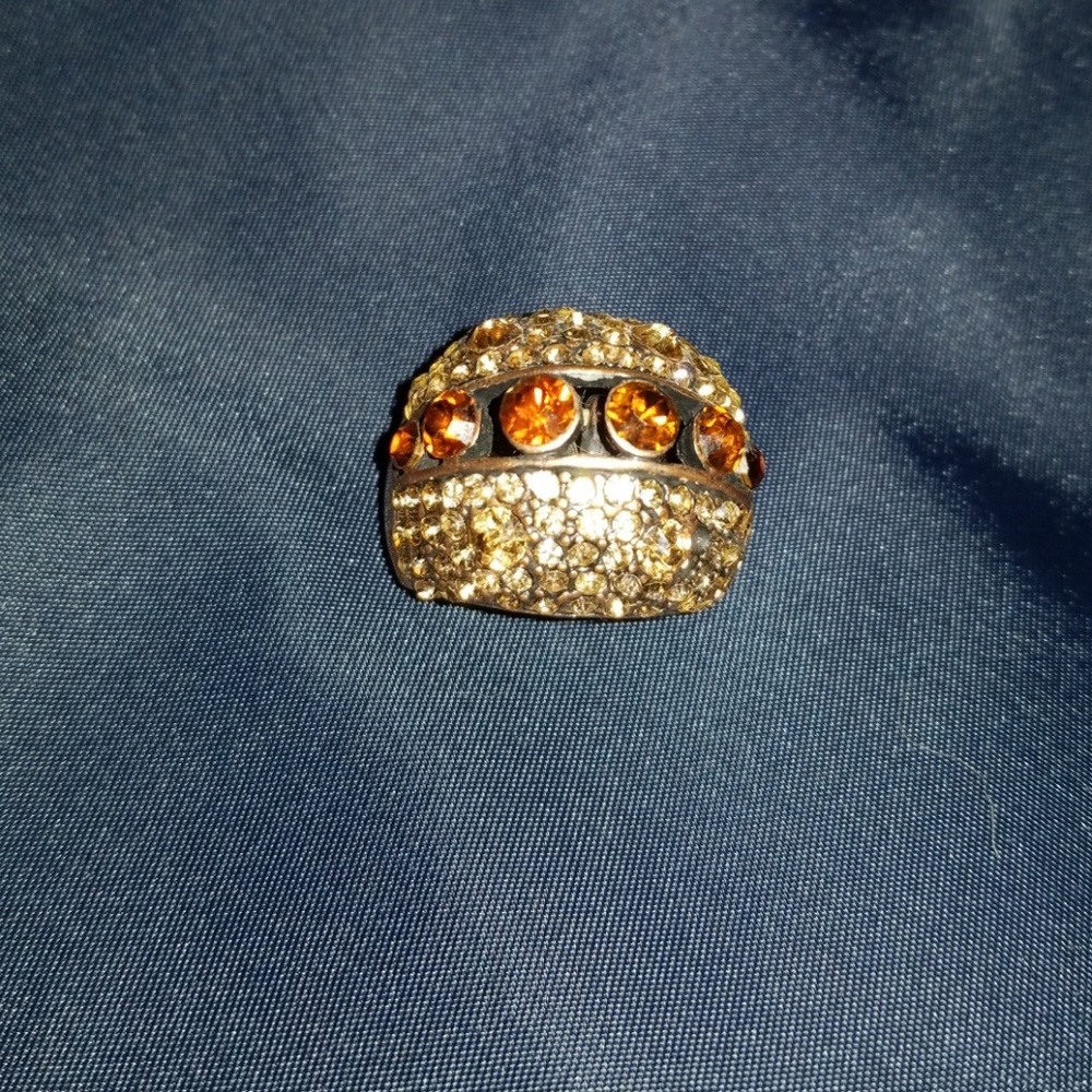 Jeweled ring